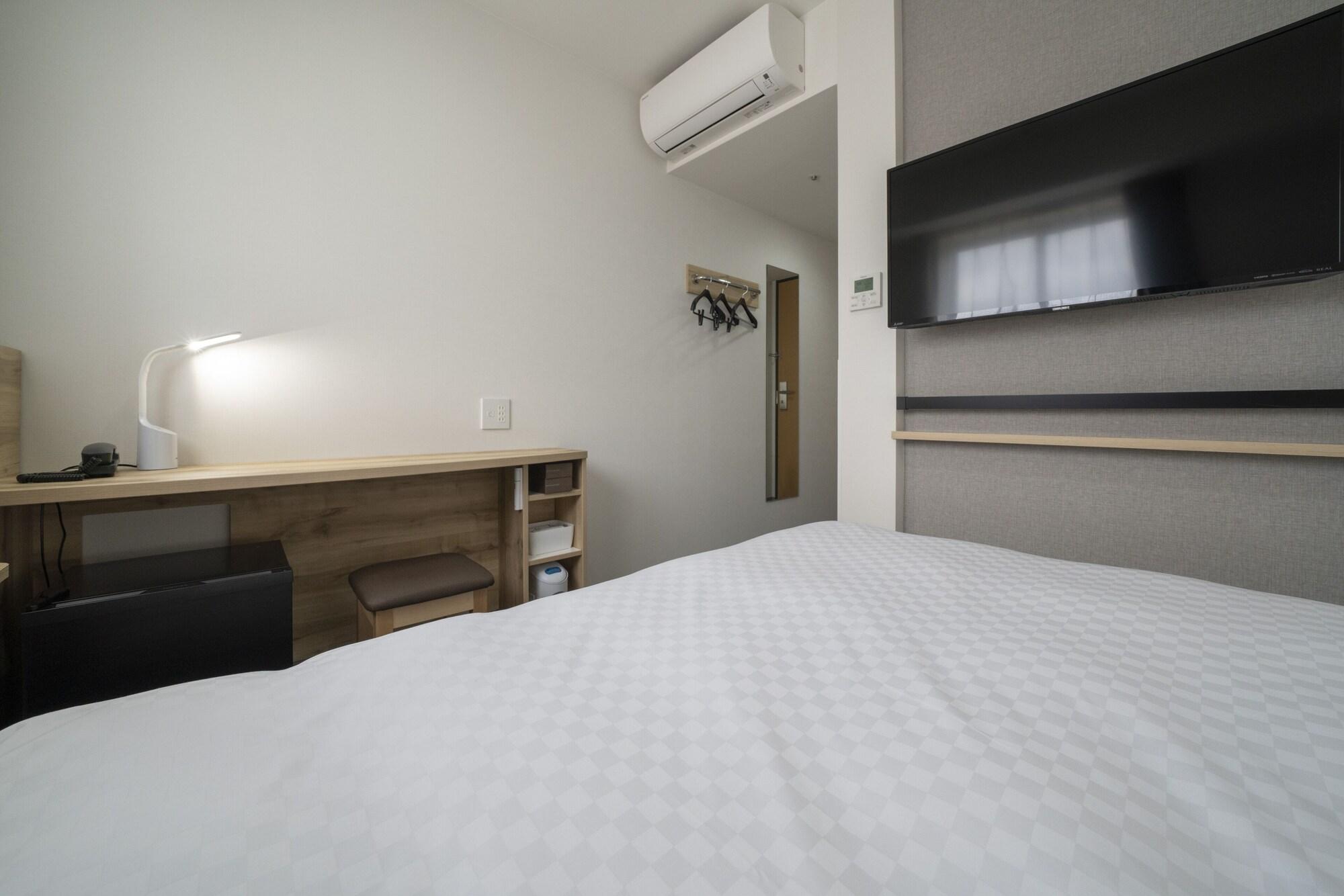 R&B Hotel Nagoya Shinkansenguchi Bagian luar foto